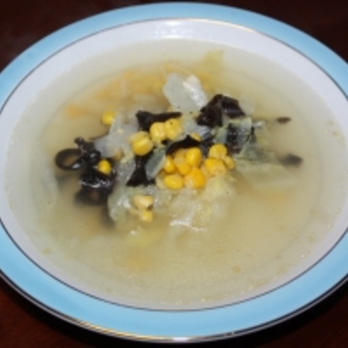 きくらげ!と白菜のスープ
